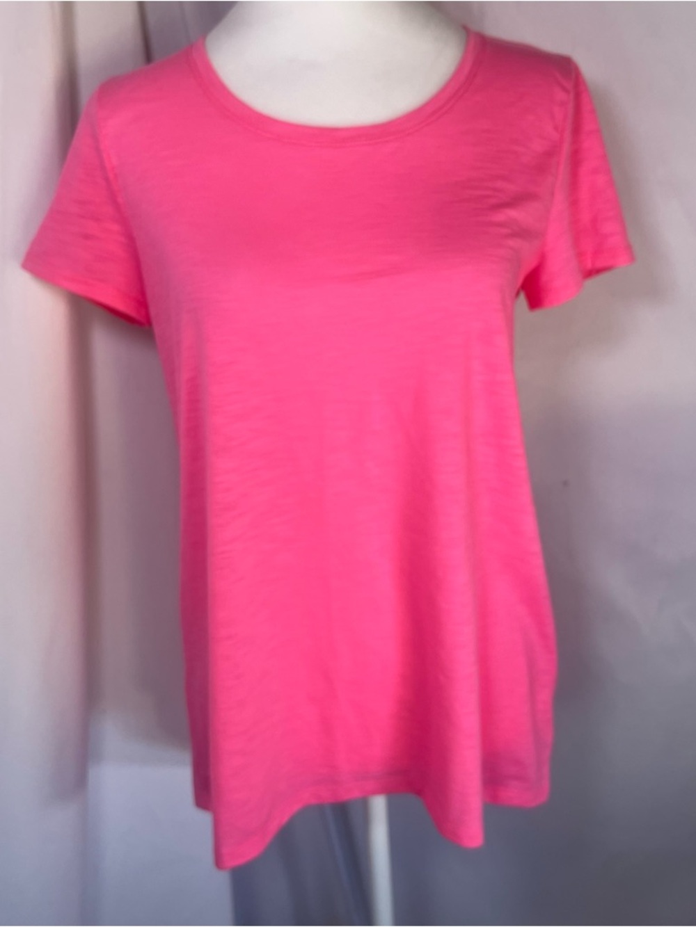 Lilly Pulitzer Short Sleeve Crewneck T-shirt‎ Pink Size Small Basic